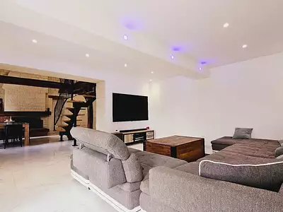 Maison, 180 m²
