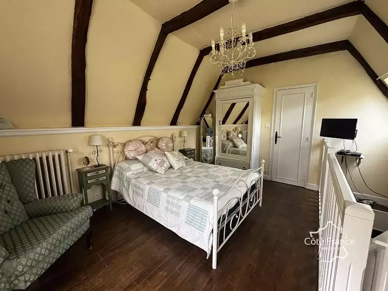 Maison, 265 m²