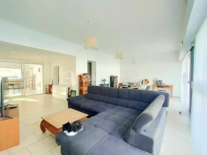 Maison, 241 m²