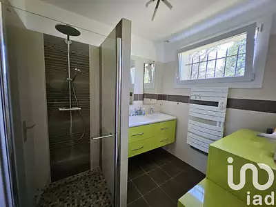 Maison, 180 m²