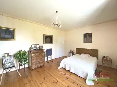 Maison, 254 m²
