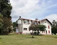 Maison, 226 m²