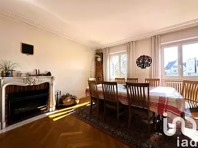 Maison, 204 m²