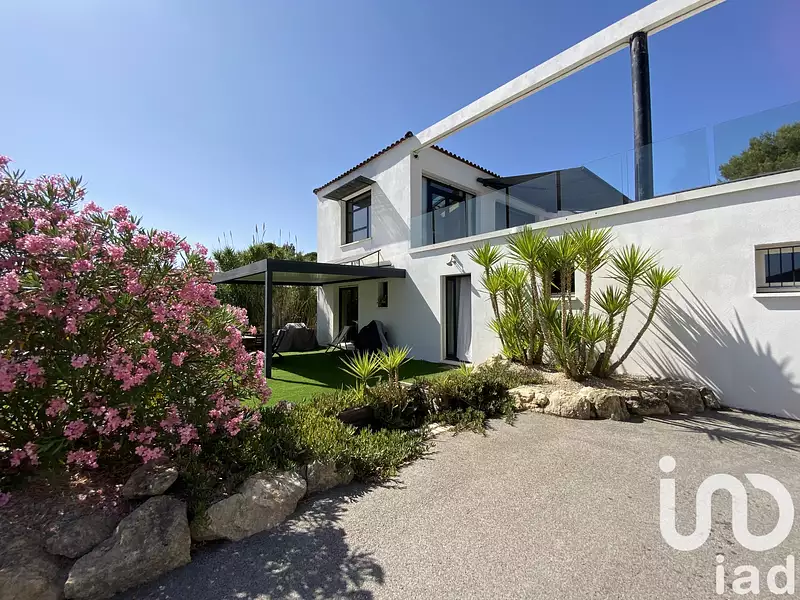 Maison, 310 m²