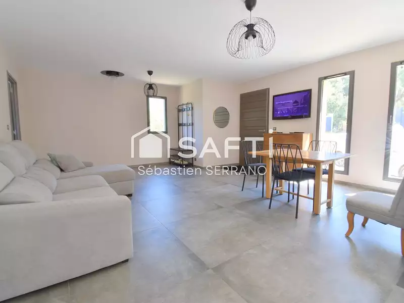 Maison, 101 m²