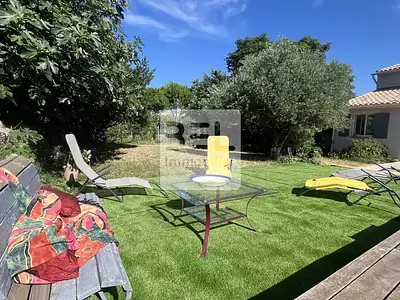 Maison, 198 m²