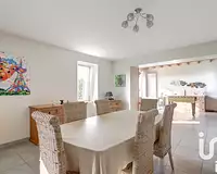 Maison, 303 m²