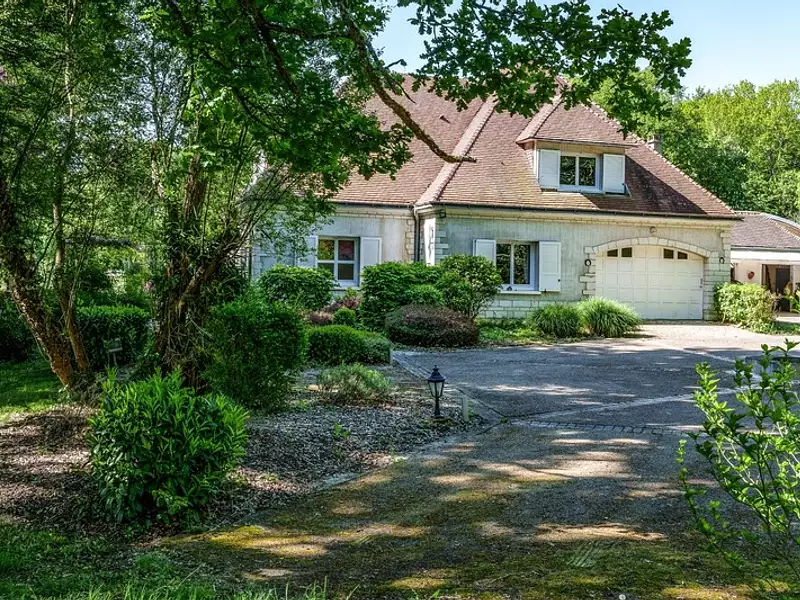 Maison, 335 m²
