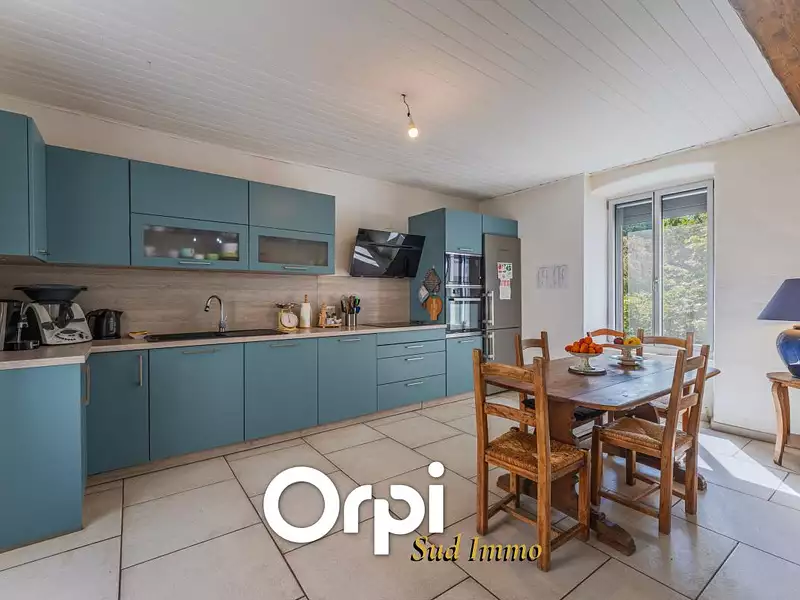 Maison, 257 m²
