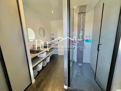 Maison, 160 m²