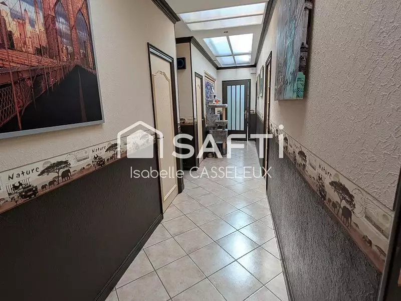 Immeuble, 620 m²