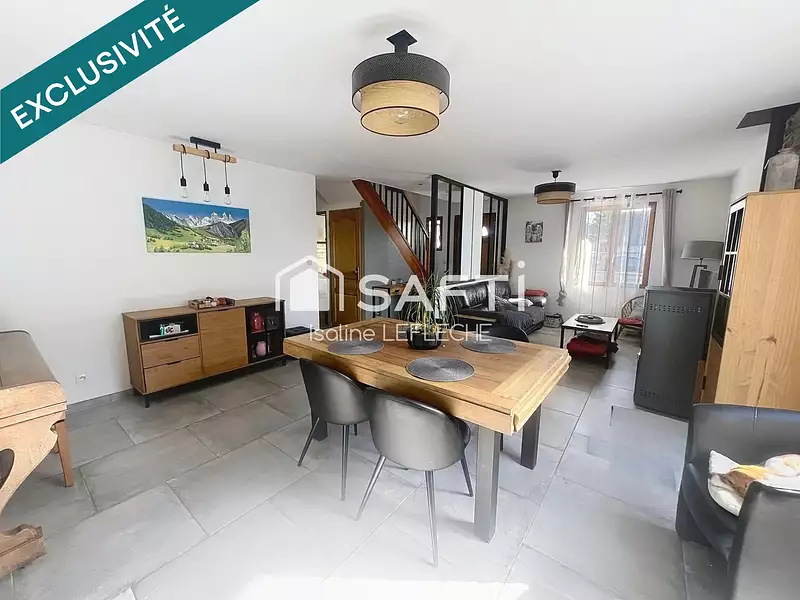 Maison, 115 m²