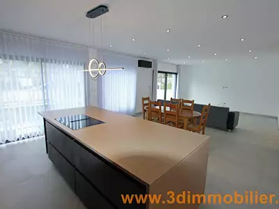 Maison, 138 m²