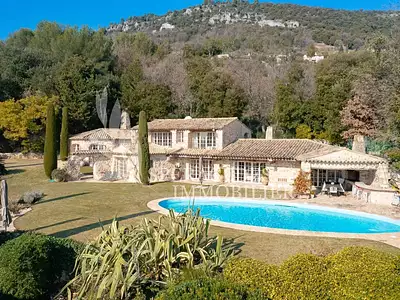 Maison, 420 m²