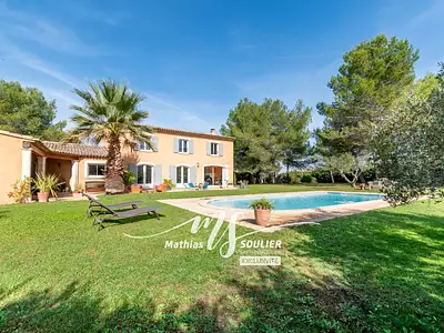 Maison, 224 m²