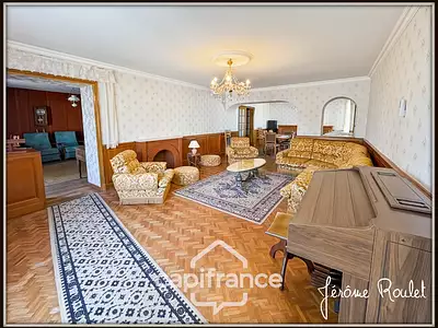 Maison, 196 m²