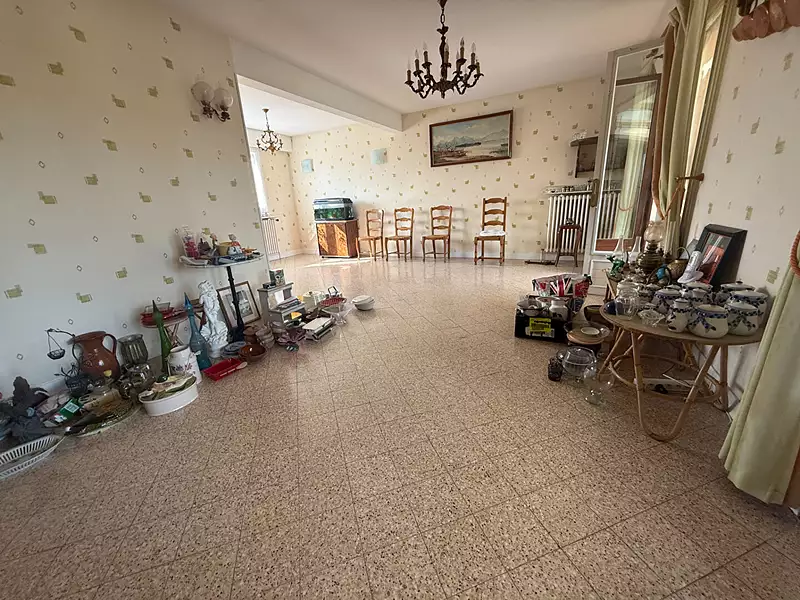 Maison, 180 m²