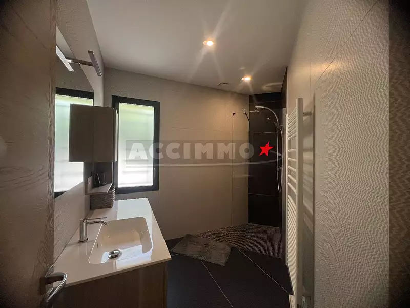 Maison, 160 m²