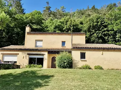 Maison, 195 m²