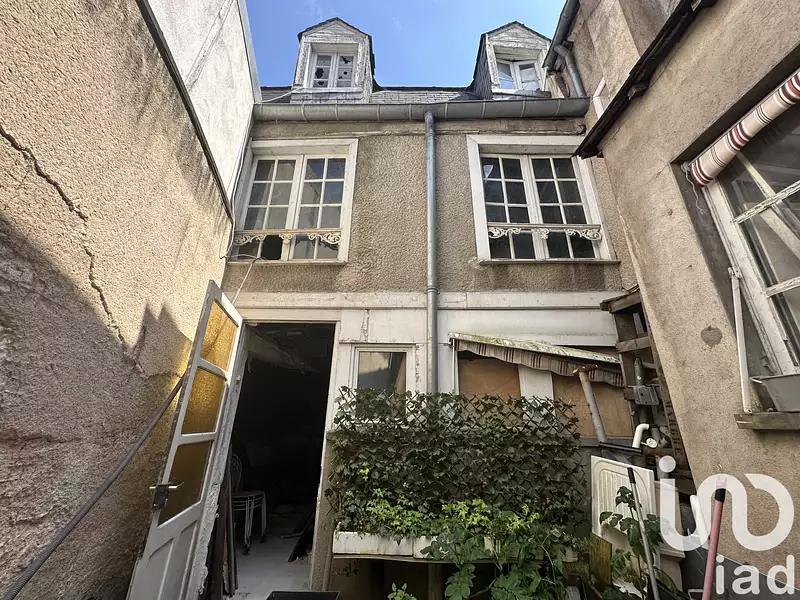 Immeuble, 105 m²