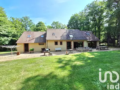 Maison, 196 m²