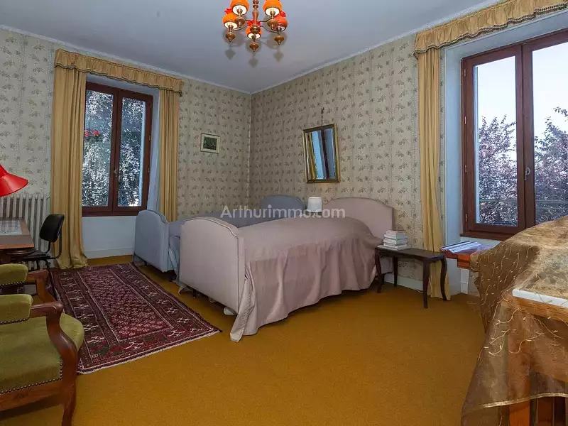 Maison, 210 m²