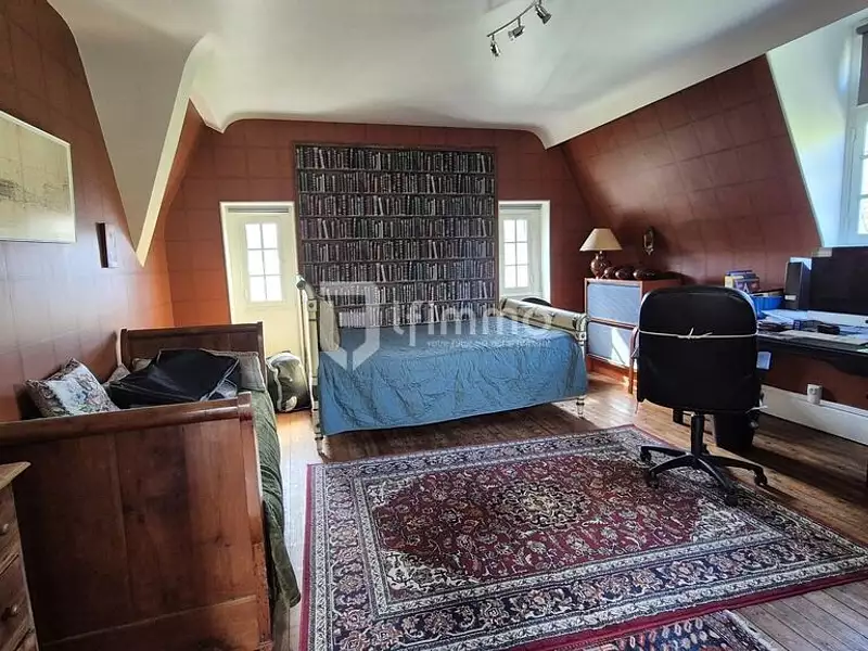 Maison, 370 m²