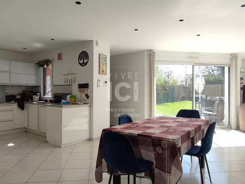 Maison, 125 m²