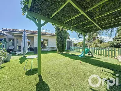 Maison, 200 m²