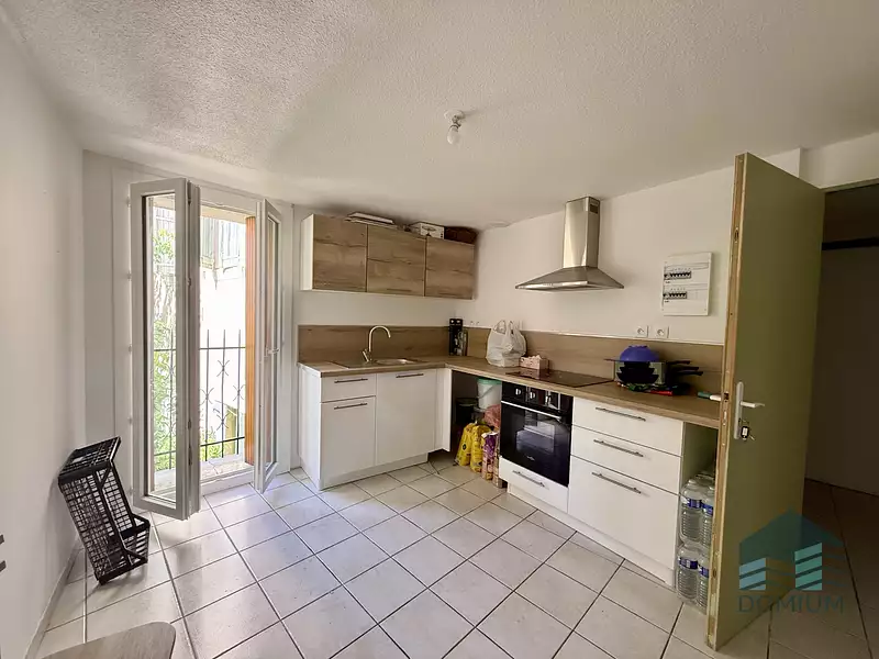 Immeuble, 162 m²