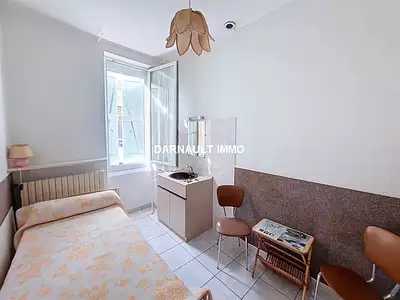 Immeuble, 300 m²
