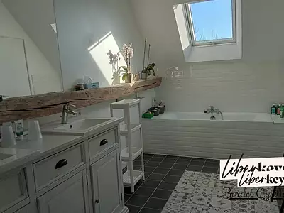Maison, 197 m²