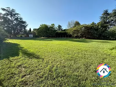 Terrain, 1 624 m²