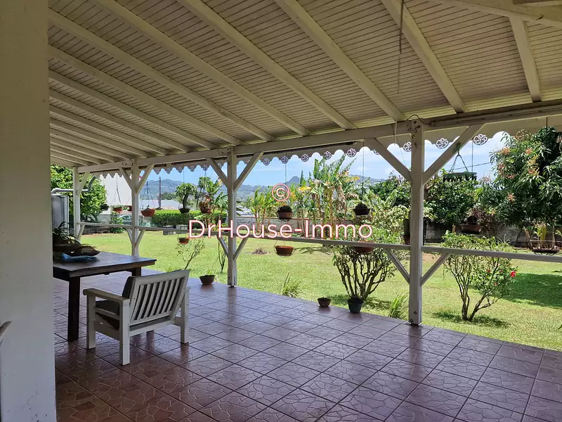Maison, 230 m²