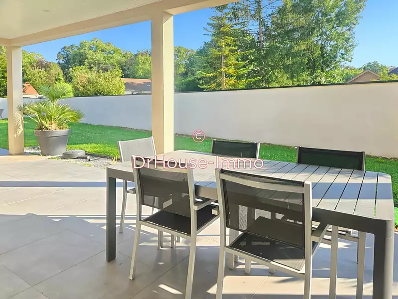Maison, 153 m²