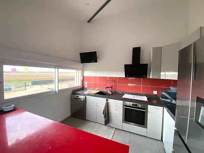Maison, 681,61 m²