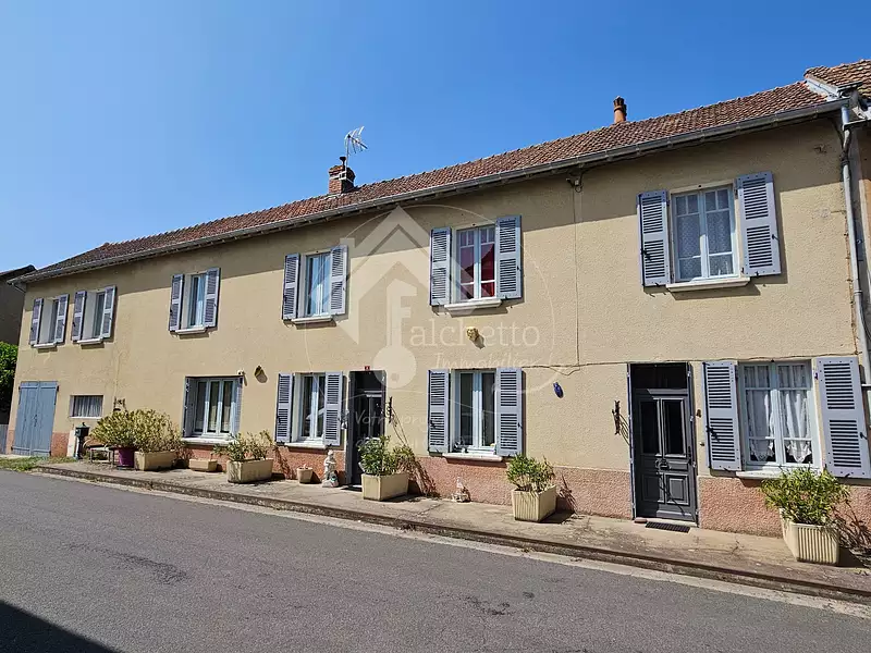 Maison, 238 m²