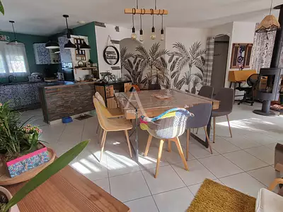 Maison, 98 m²
