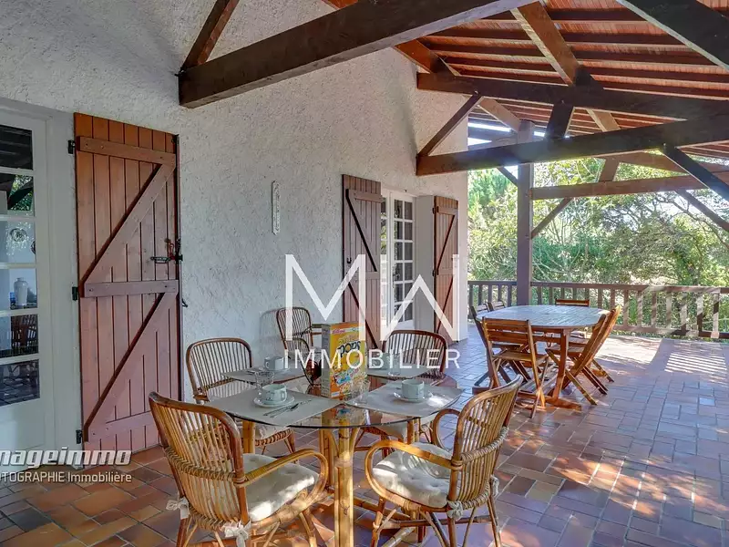 Maison, 200 m²