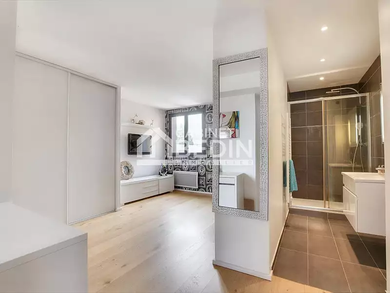 Maison, 400,3 m²
