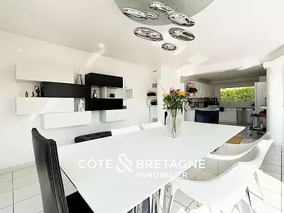 Maison, 207 m²