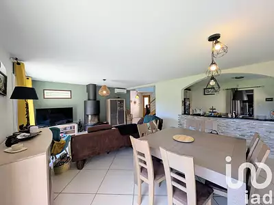 Maison, 148 m²