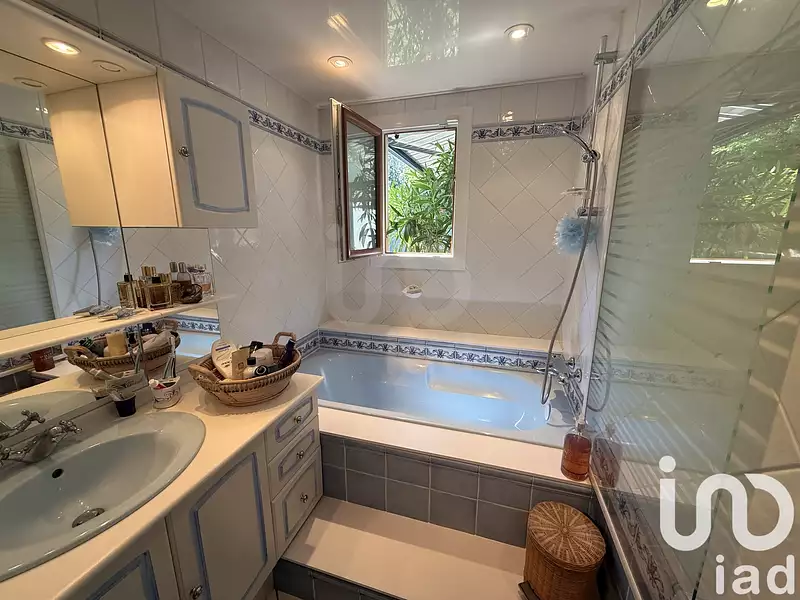 Maison, 171 m²