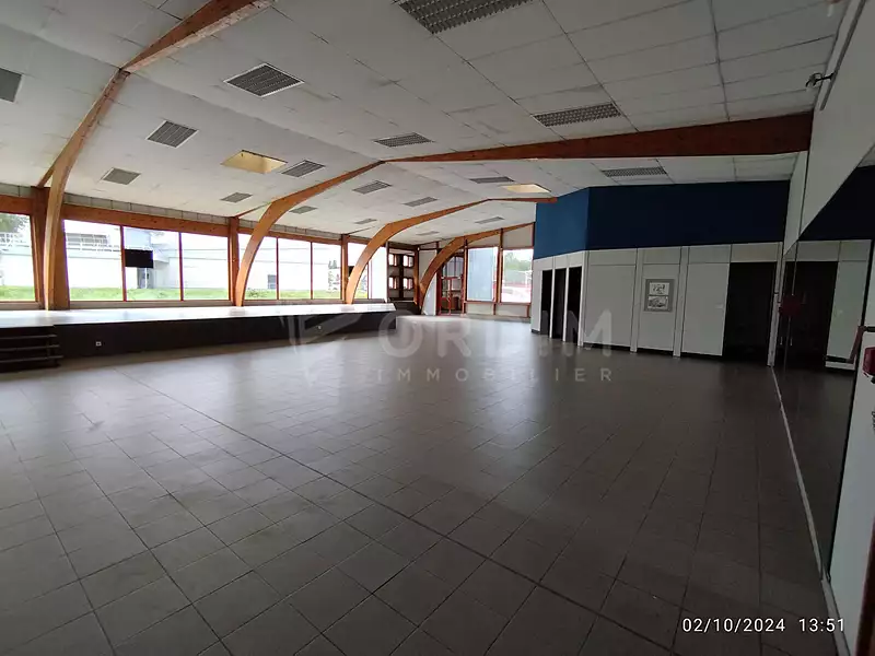 Divers, 900 m²