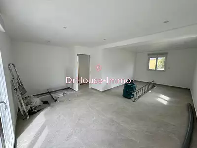Maison, 143 m²