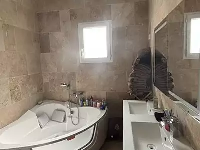 Maison, 115 m²