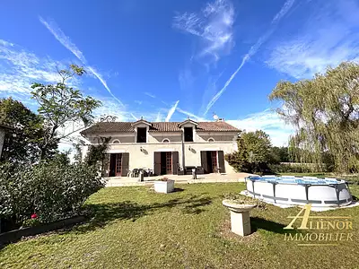 Maison, 154 m²