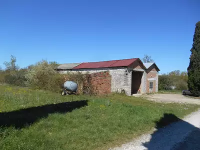Maison, 790 m²