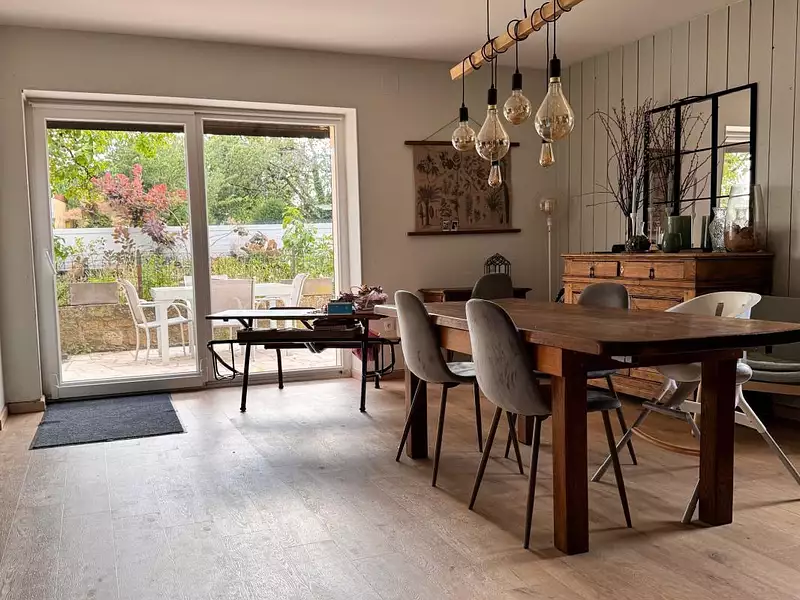 Maison, 227 m²