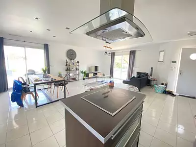 Maison, 150 m²